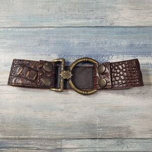 Leather Chocker Necklace.